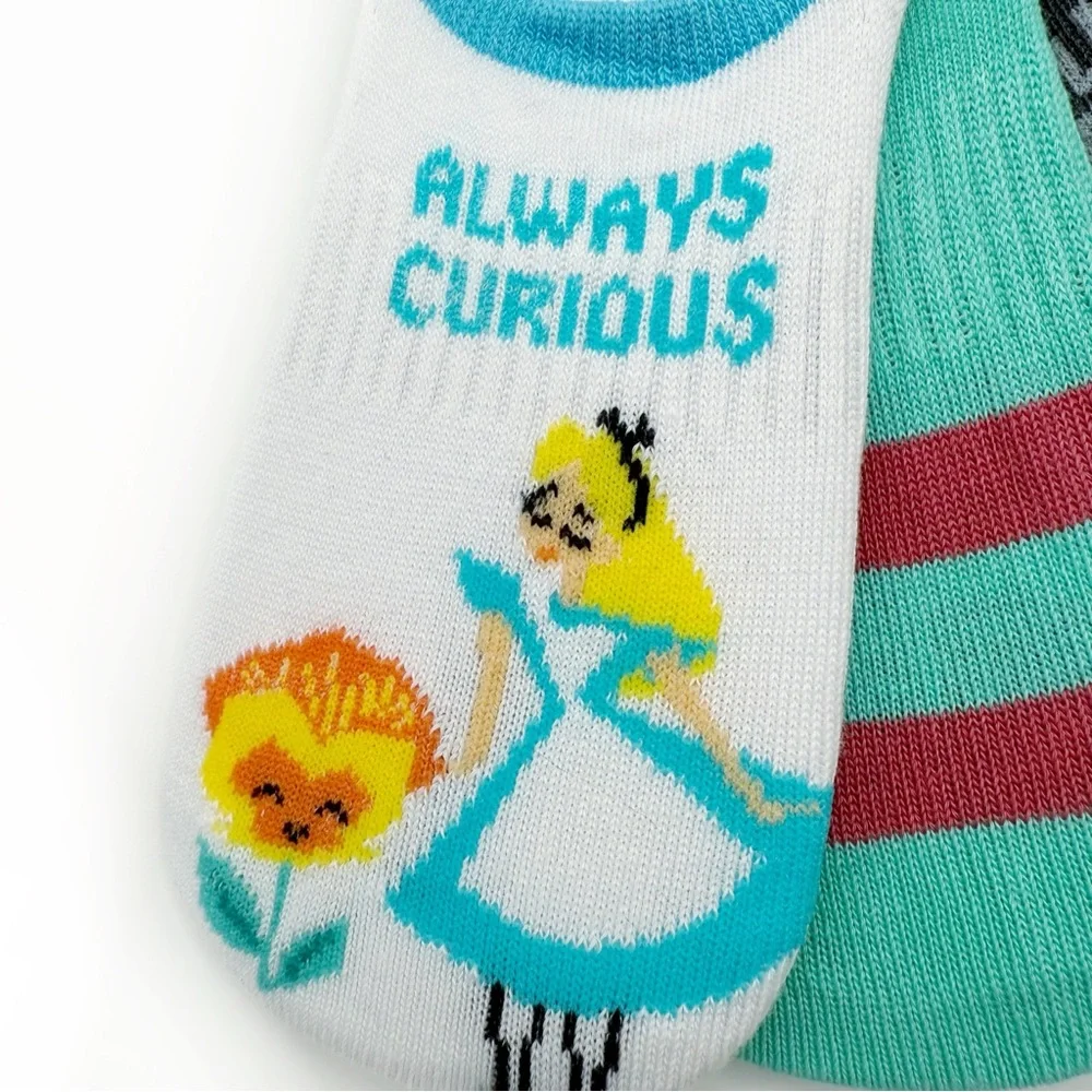 New Disney Alice in Wonderland Womens No Show Socks Mad Hatter Cheshire Cat Gift